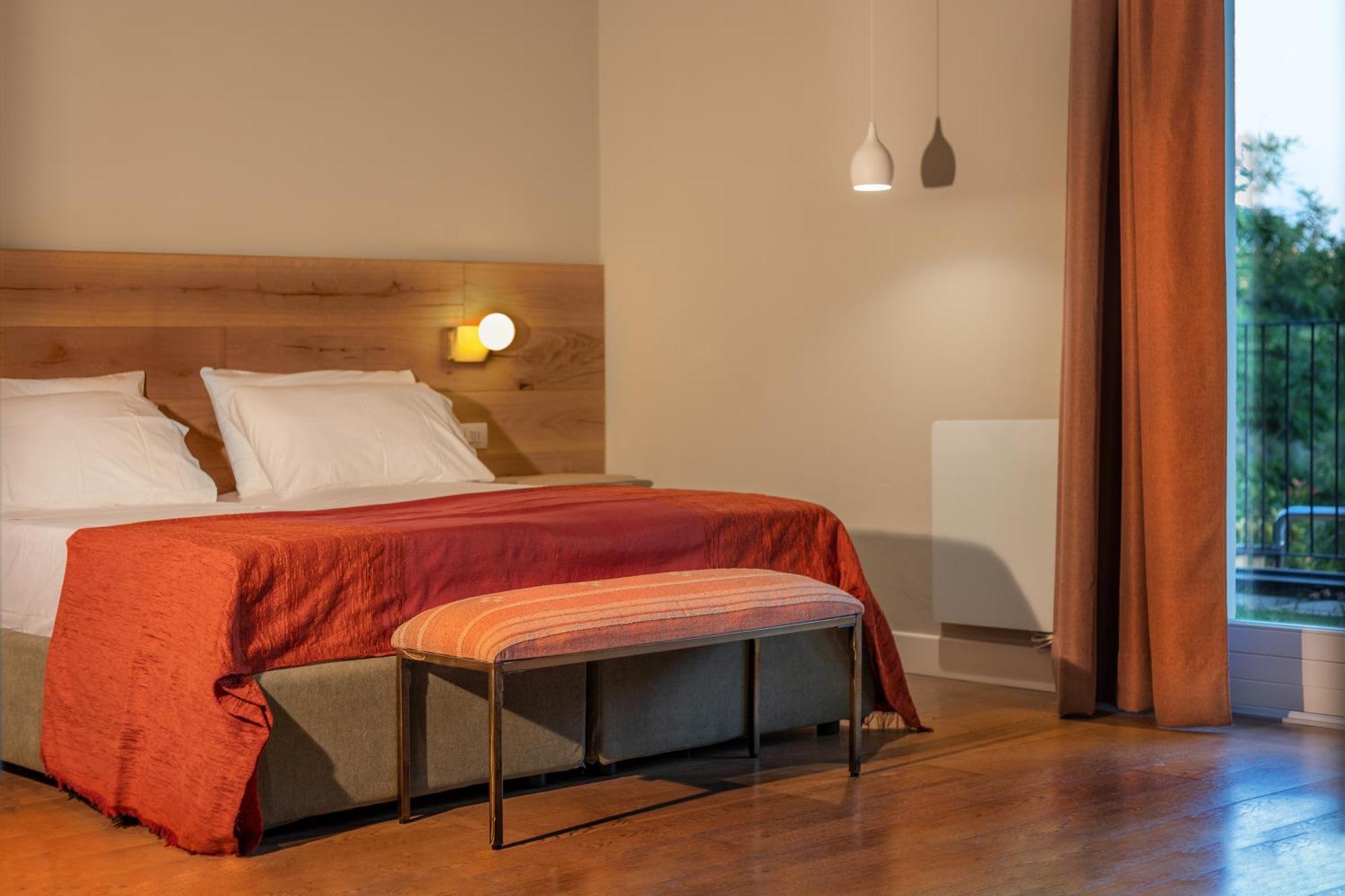 Luce Boutique Hotel Fortunago المظهر الخارجي الصورة